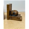 Image 2 : Wooden Figural Sleeping Cats Bookends 6"T