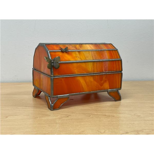 Nice Stained Glass with Butterflies Trinket Storage Box - Approx: 7 x 4.75 & 5"T
