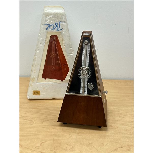 German Metronome With Bell & Original Packing - see all photos