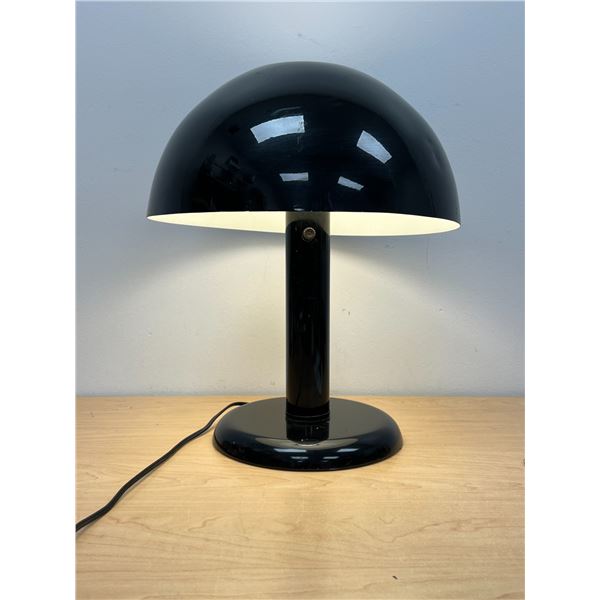 Vintage Metal Mushroom Style Table Lamp - Approx: 15"T 13"W some scratched, small dings