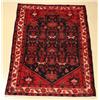 Image 1 : A Persian Hamadan Wool Rug.