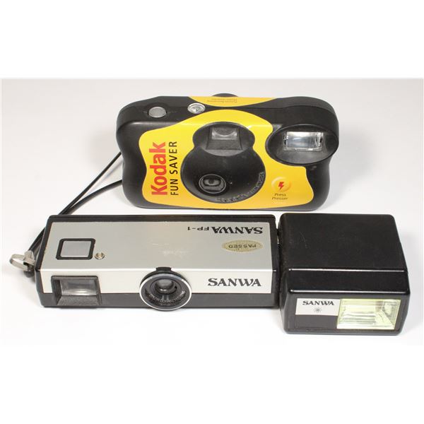 2 VINTAGE CAMERAS KODAK FUN SAVER CAMERA WITH