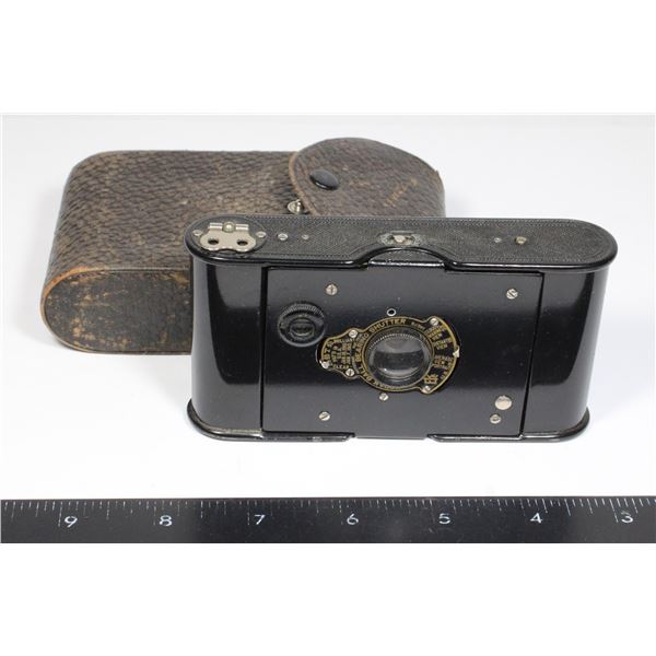 ANTIQUE KODAK VEST POCKET AUTOGRAPHIC CAMERA WITH