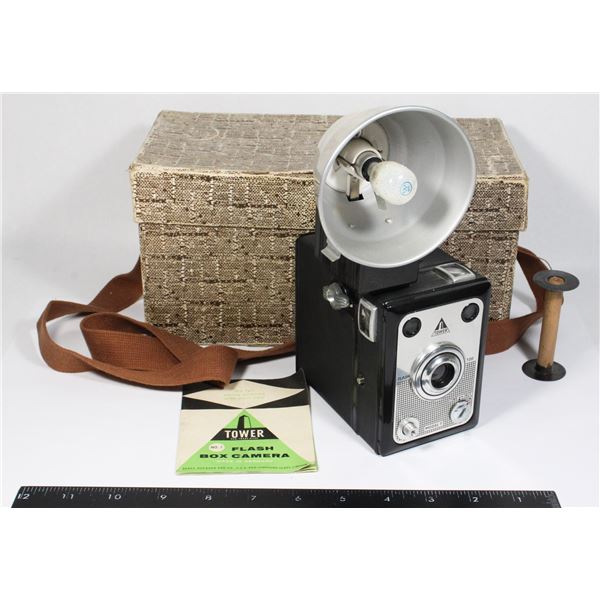 VINTAGE TOWER NO.7 BOX CAMERA WITH FLASH AND