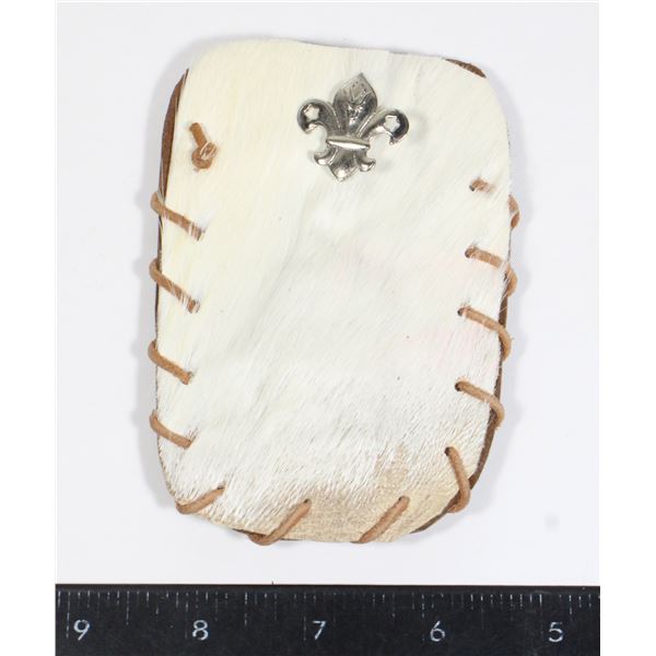 VINTAGE SCOUTS HIDE POUCH