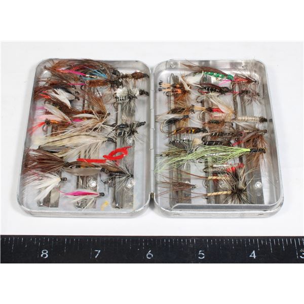 VINTAGE PERRINE ALUMINUM FLY FISHING BOX
