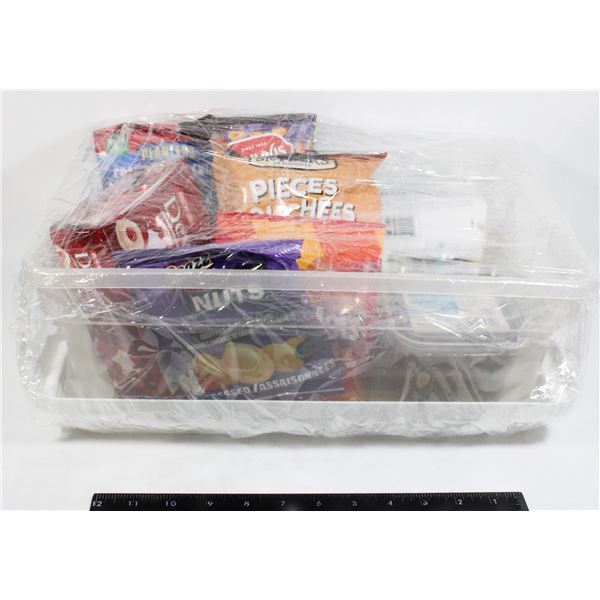 TOTE WITH LID FULL OF CANDY AND COOKIES