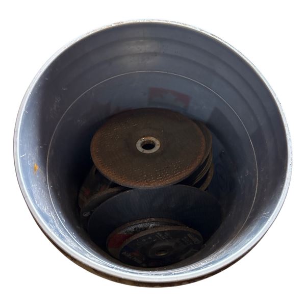 48 used assorted grinding disc