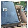 Image 1 : Metal tool box and wooden box