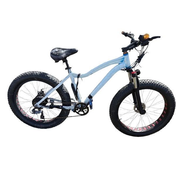 White Fat tire bike