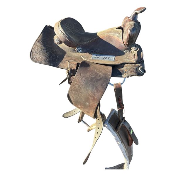 Saddle