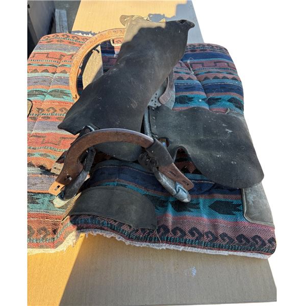 Antique WW1 horse saddle and horse blanket