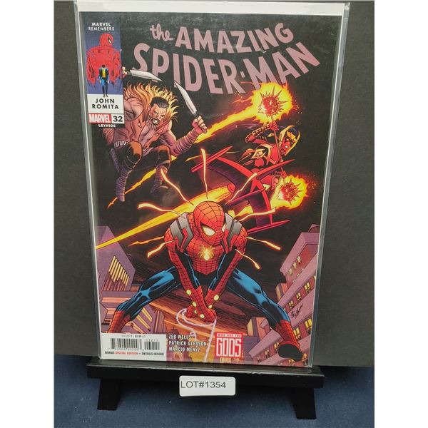 Amazing Spider-Man #32 (2023)  John Romita JR Cover