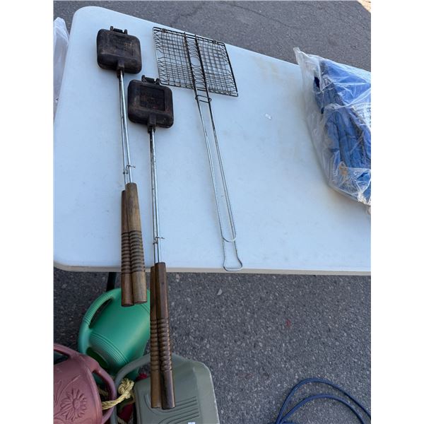 Camping cookers