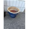 Image 1 : Plant pots