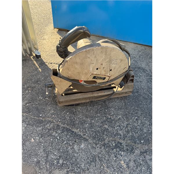Black & Decker saw