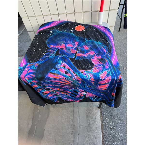 Skull tapestry