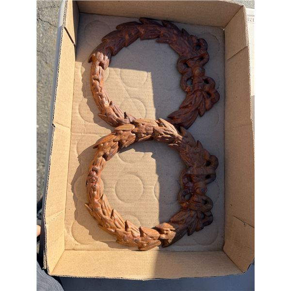 Cast iron decor