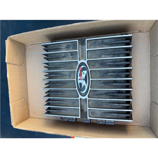 Rockford 50 x 40 W amp