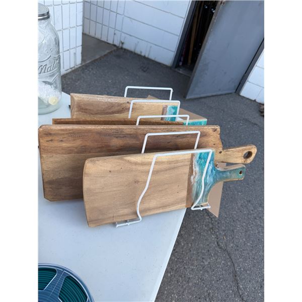 Charcuterie boards with stand
