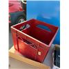 Image 1 : Red crate