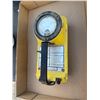 Image 1 : Survey meter