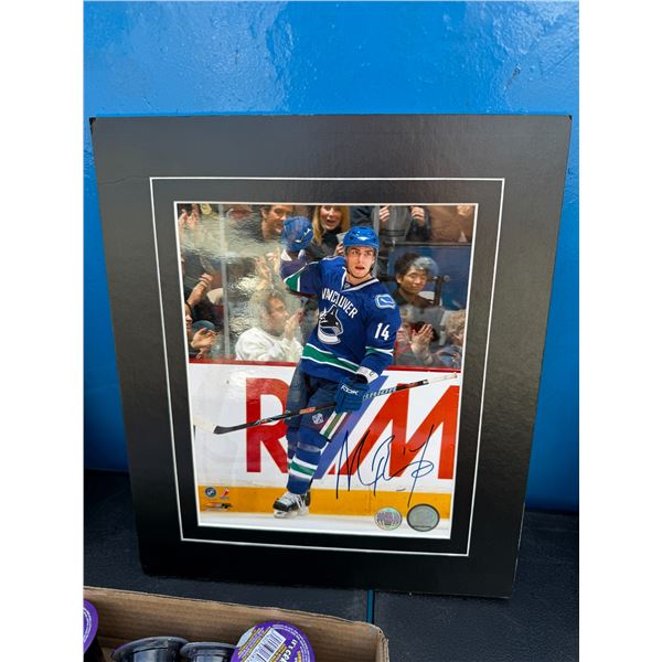 Canucks signed photo