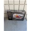 Image 1 : New sealed model display kit