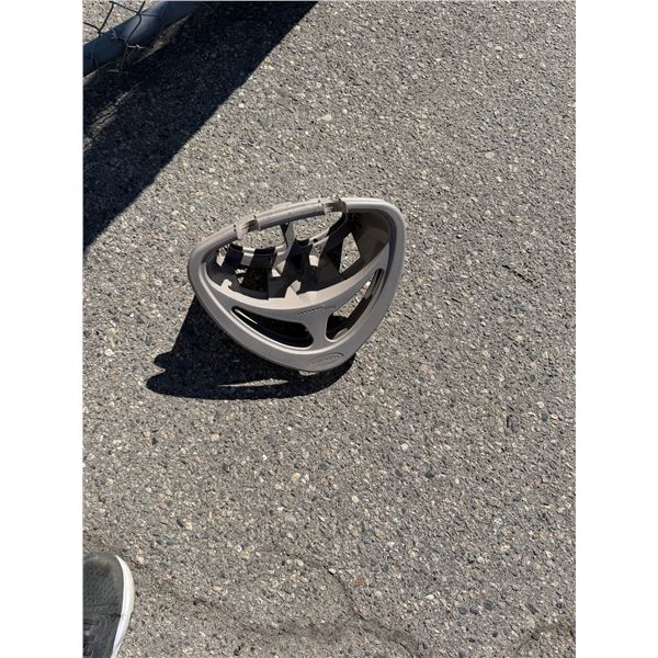 Suncast hose holder