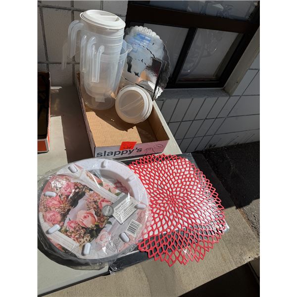 Kitchen items and flower holder ring