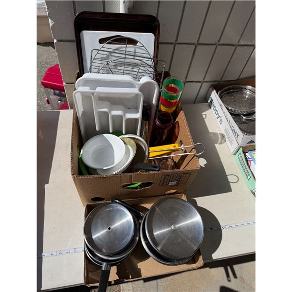 Kitchen items and pots