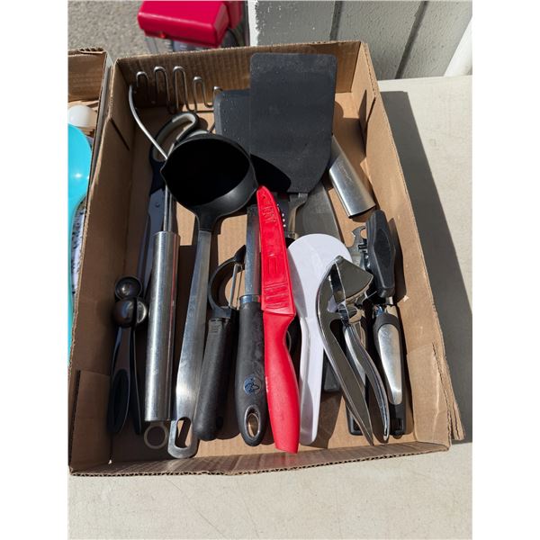 Kitchen utensils