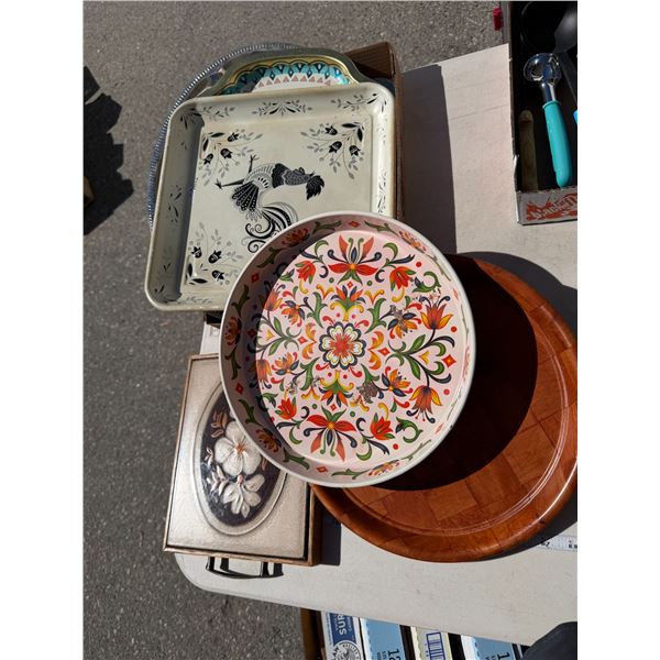 Trays
