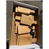 Image 1 : Wood boards