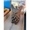 Image 1 : Cast, iron owl