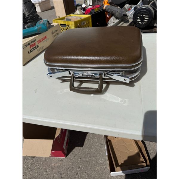 Diplomat vintage suitcase
