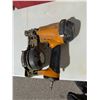 Image 1 : Bosch nailer