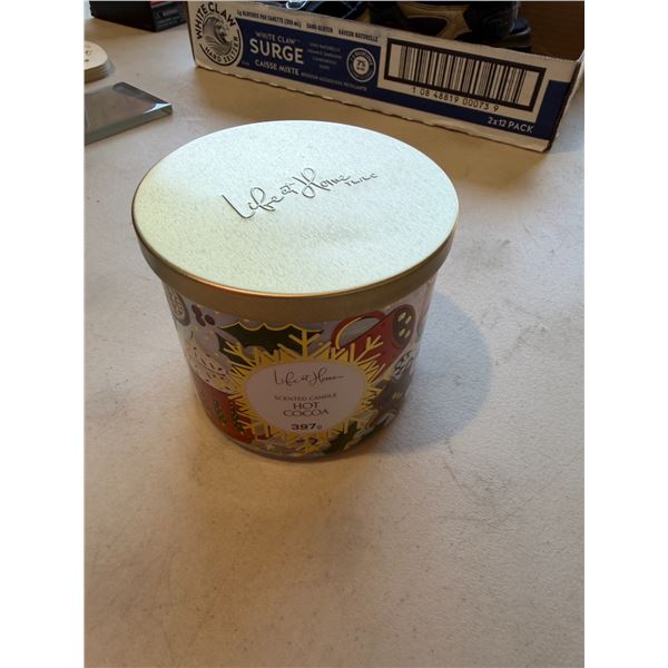 New hot cocoa scented candle