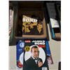 Image 1 : James Bond magazines