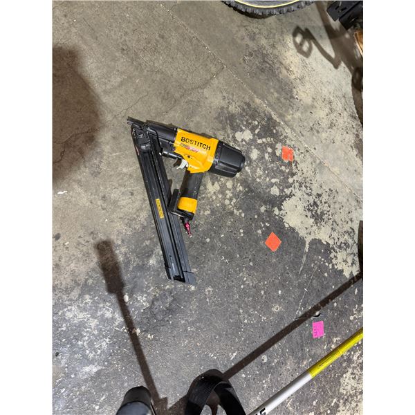 BOSTITCH nailer