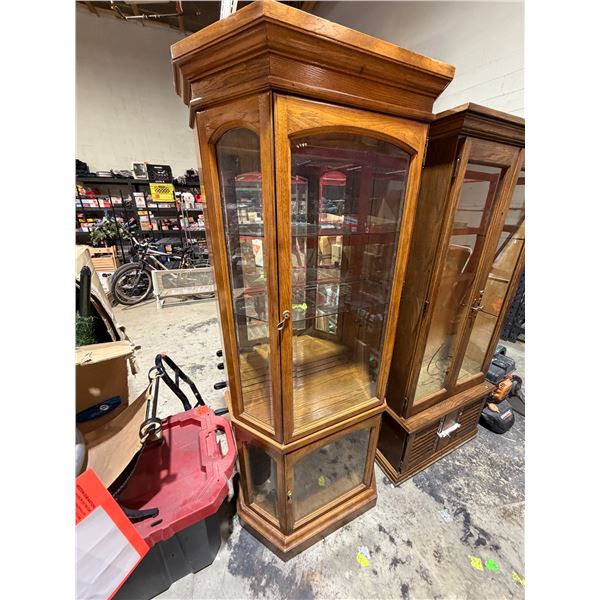 Display cabinet 30" x 15 1/2" x 72" tall