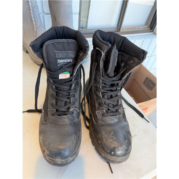 Work boots women's size 7