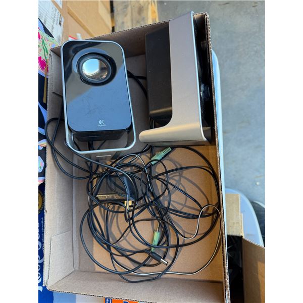 LOGITECH speaker
