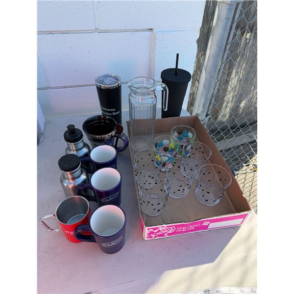 Beverage, glasses, and container containers