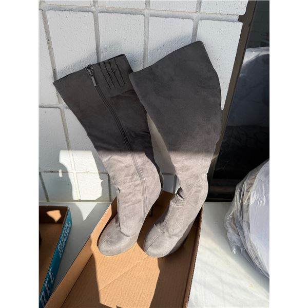 Boots probably size 7