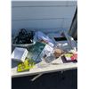 Image 1 : Christmas items