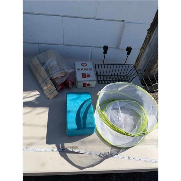 Miscellaneous light incense, storage, yoga block, etc.