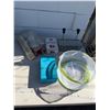 Image 1 : Miscellaneous light incense, storage, yoga block, etc.
