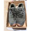 Image 1 : Shoe size 12
