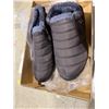 Image 1 : Slipper size 39